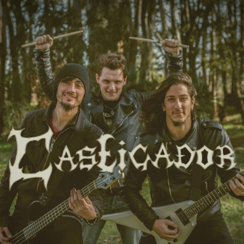 Castigador (ARG) : Resiste